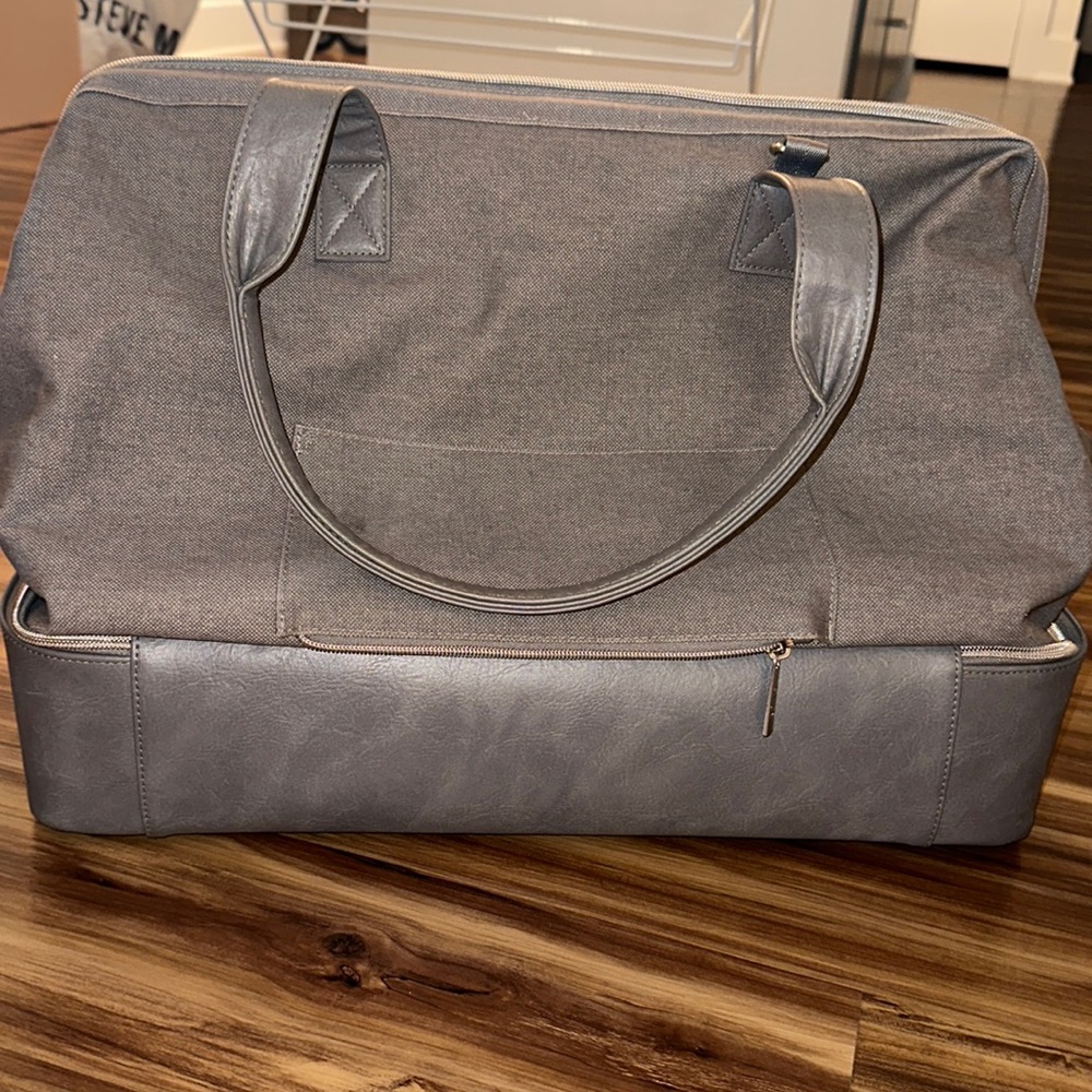 Beis - The Weekender - Grey
